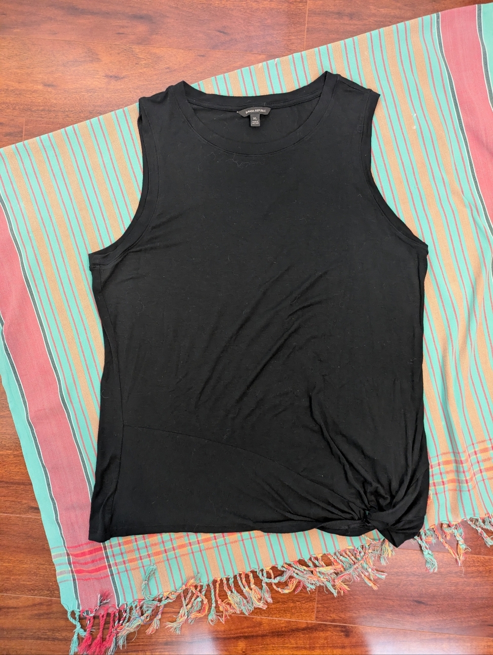 Banana Republic Black Knot-Hem Sleeveless Tank